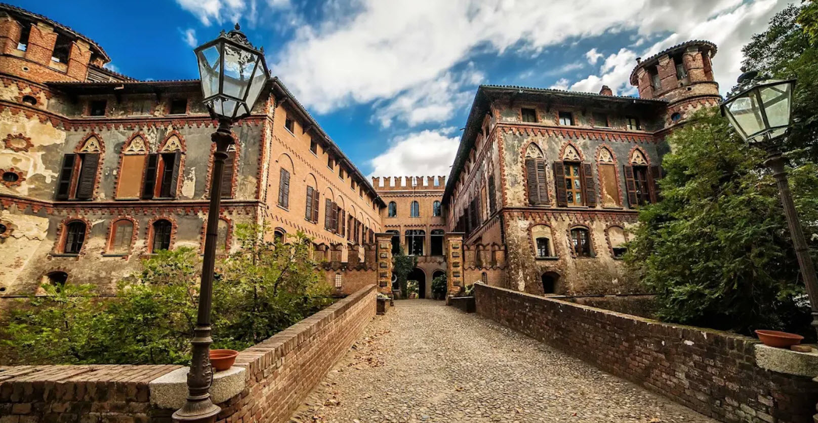 Castello di Piovera, Italy
